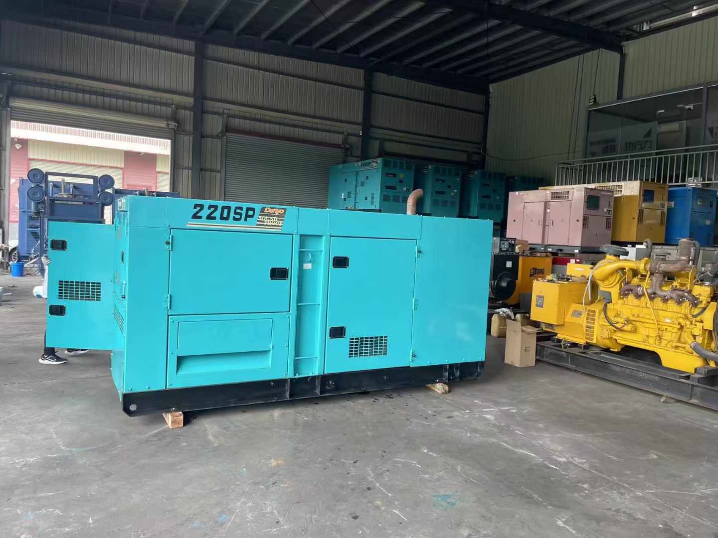 朝阳800kW 柴油发电机的输出电流波动范围是多少?